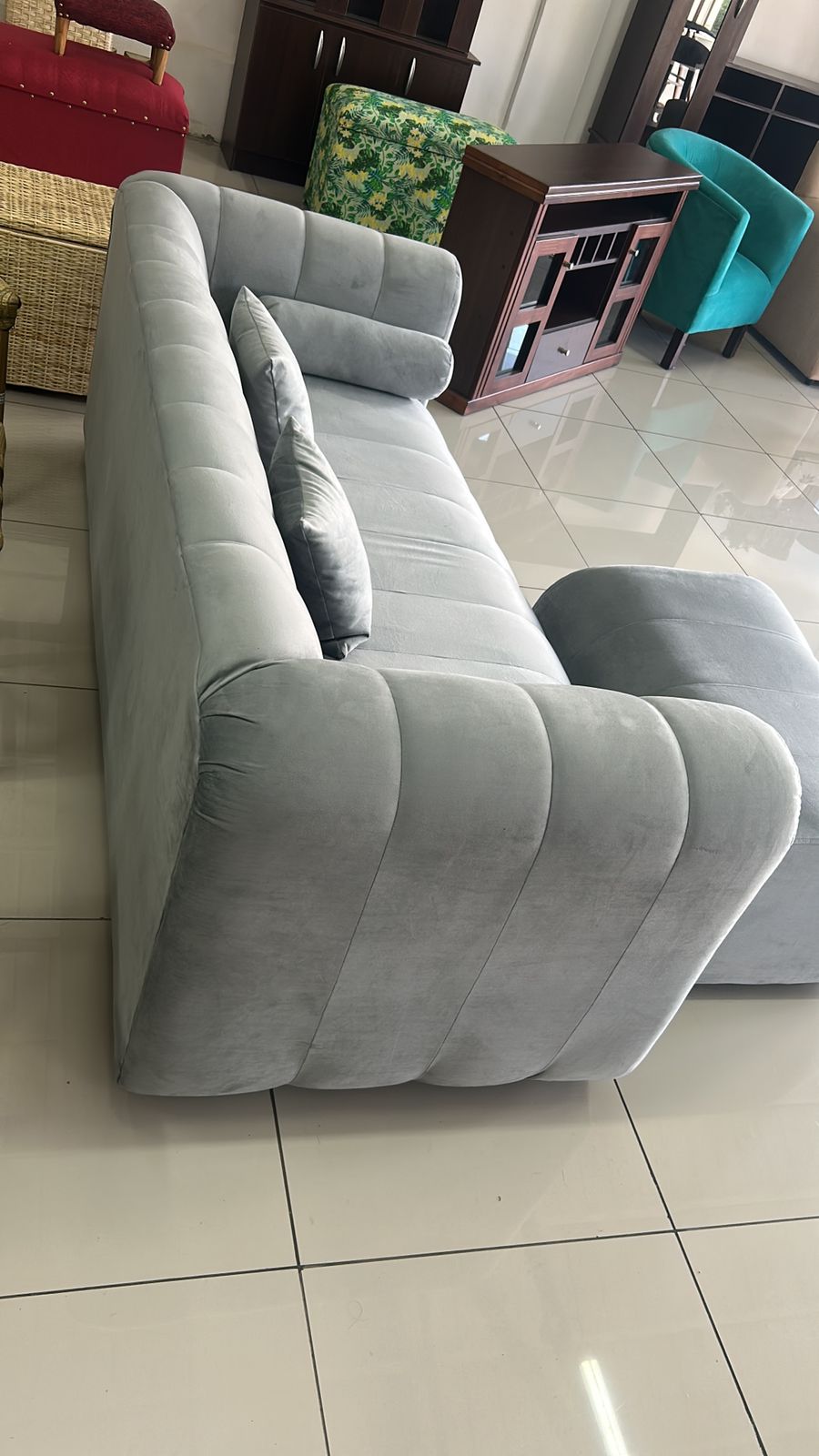 sofa + pouf