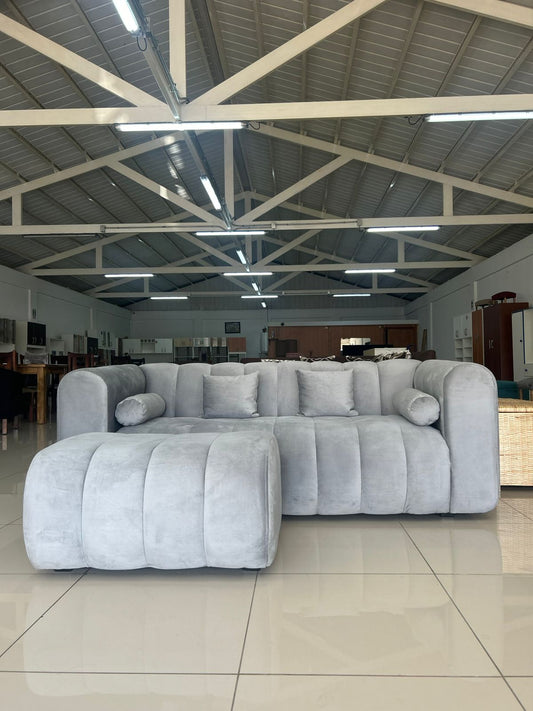 sofa + pouf
