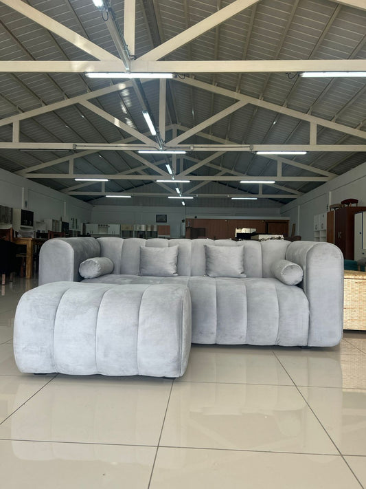 sofa + pouf